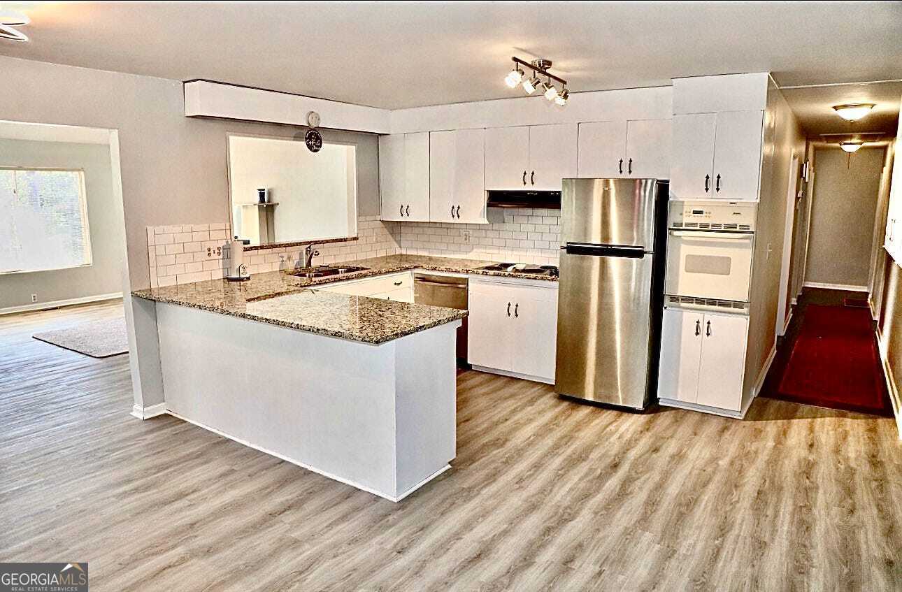 100 Brett Avenue Property Photo 18