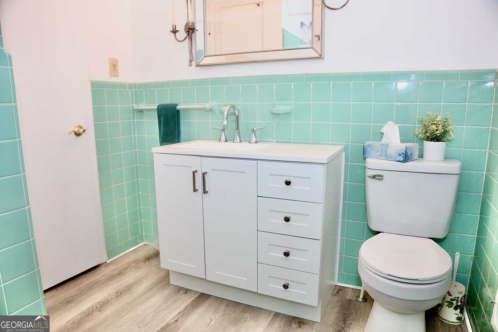 100 Brett Avenue Property Photo 28