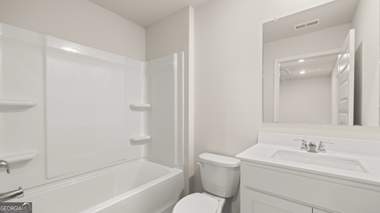 2233 Windward Road Property Photo 28