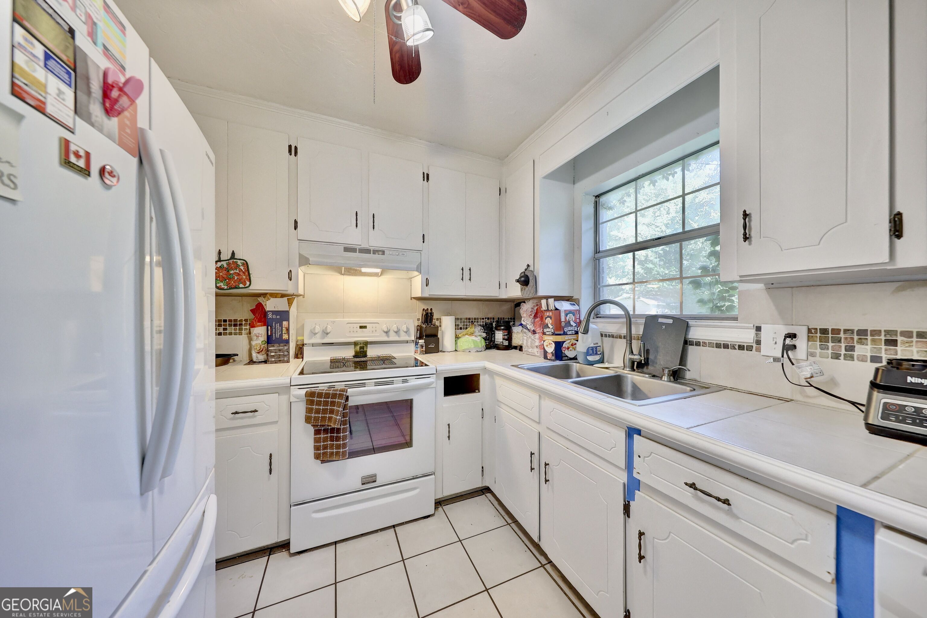 141 Aryola Property Photo 10