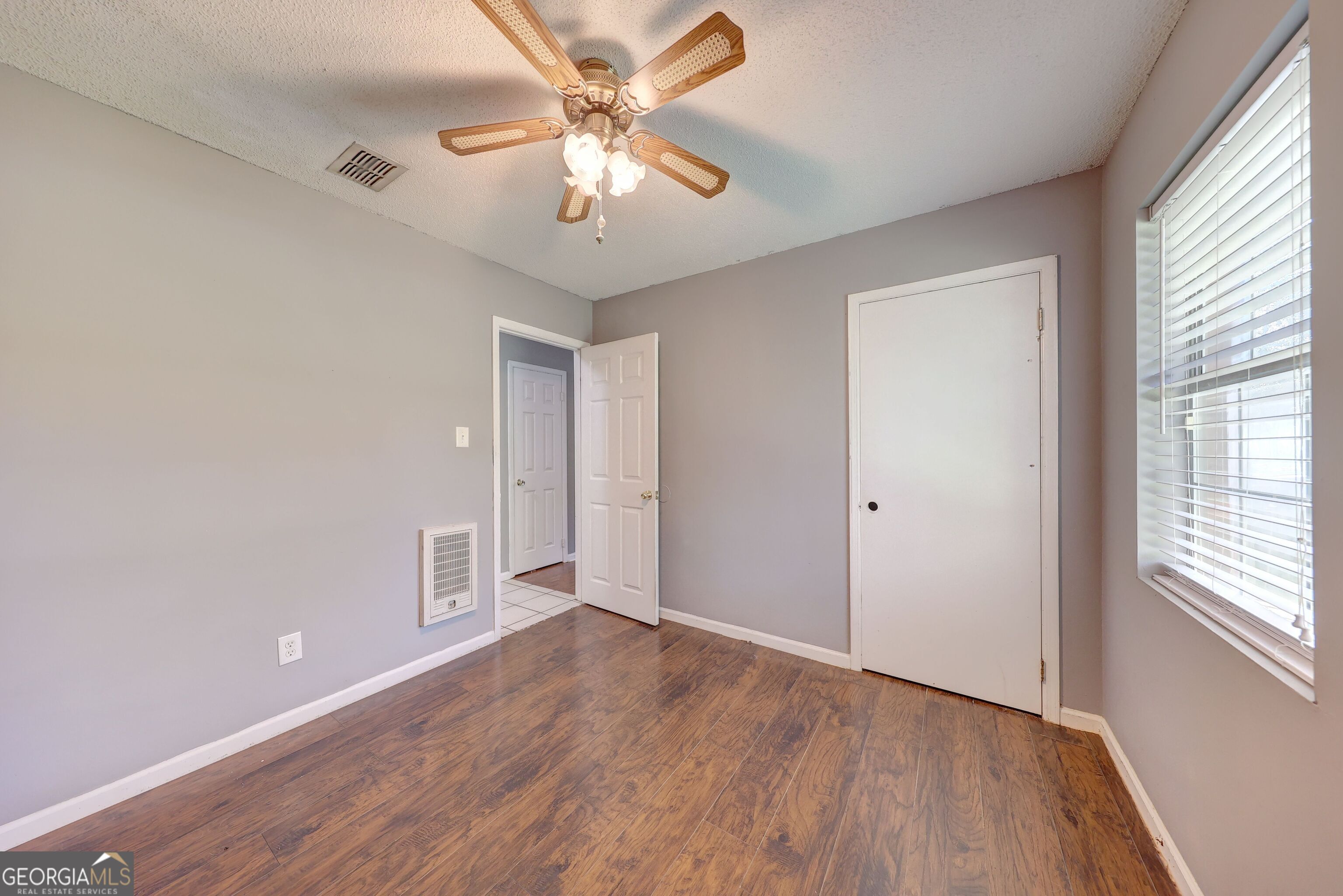 141 Aryola Property Photo 12