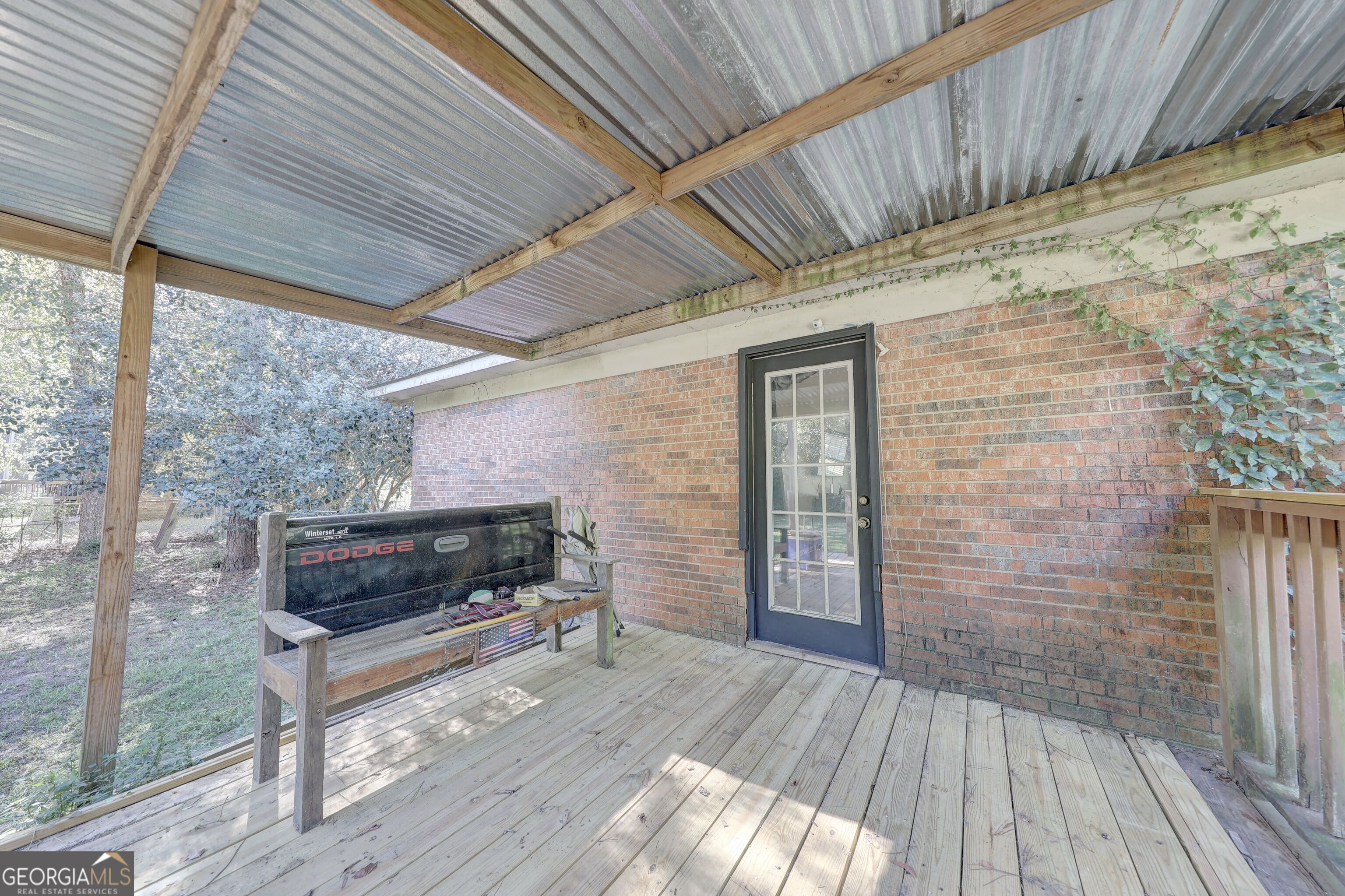 141 Aryola Property Photo 21