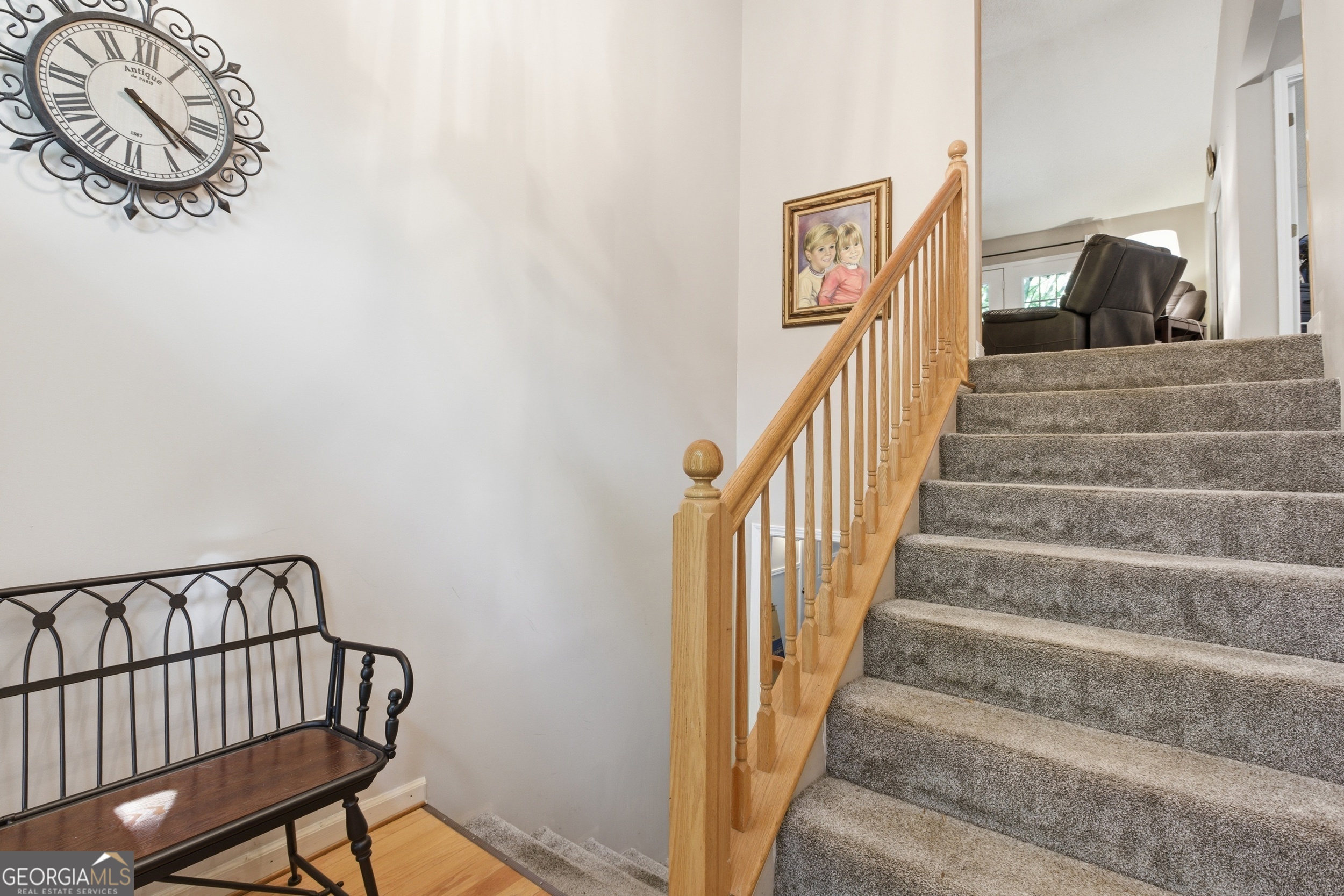325 Springwood Drive Property Photo 4