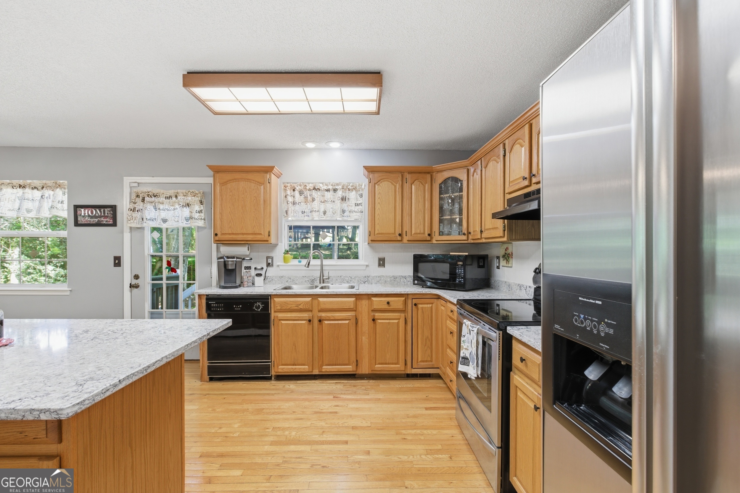 325 Springwood Drive Property Photo 11