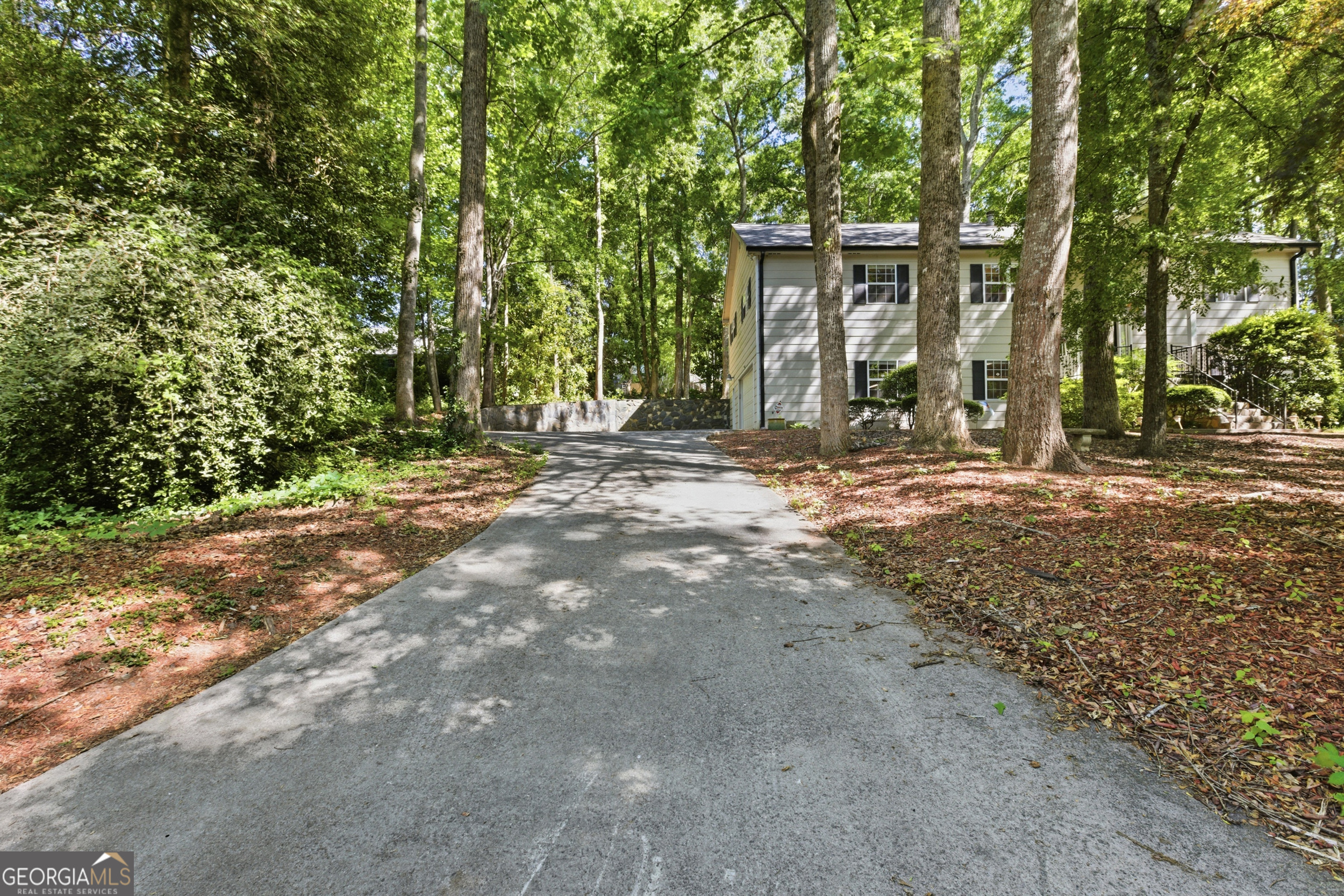 325 Springwood Drive Property Photo 51