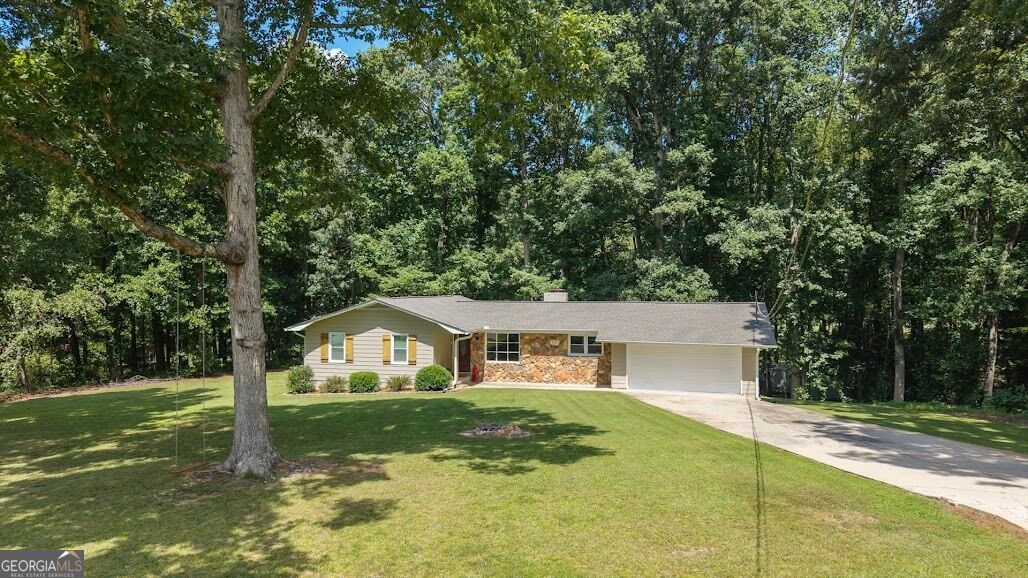 215 Eldorado Drive Property Photo 4
