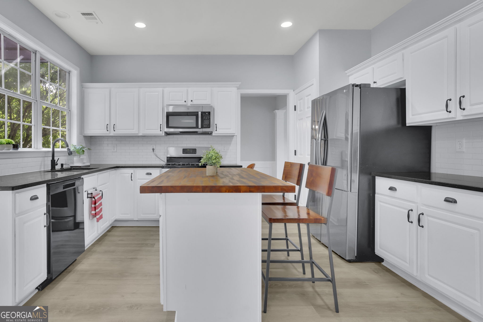552 Glen Level Circle Property Photo 8