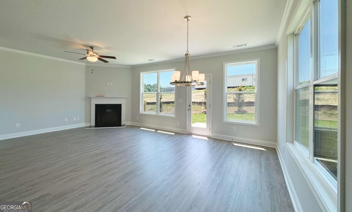 4003 Streamlet Way # 159 Property Photo 7