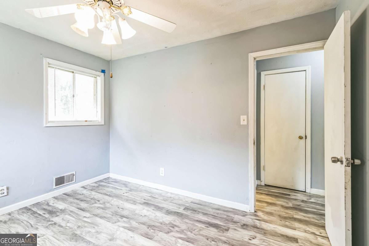 927 Slash Pine Road Property Photo 10