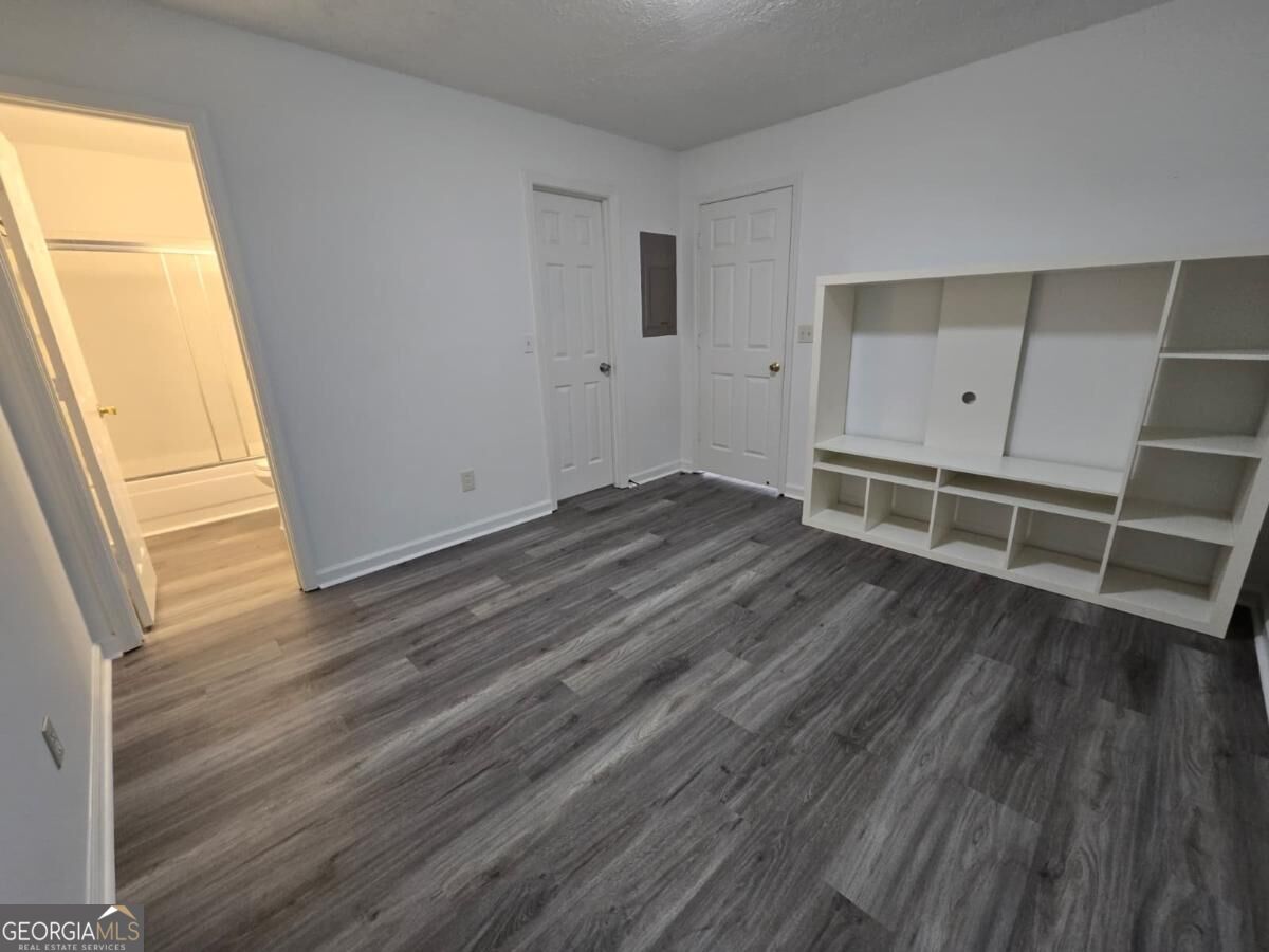 4931 Sugar Creek Drive Property Photo 24