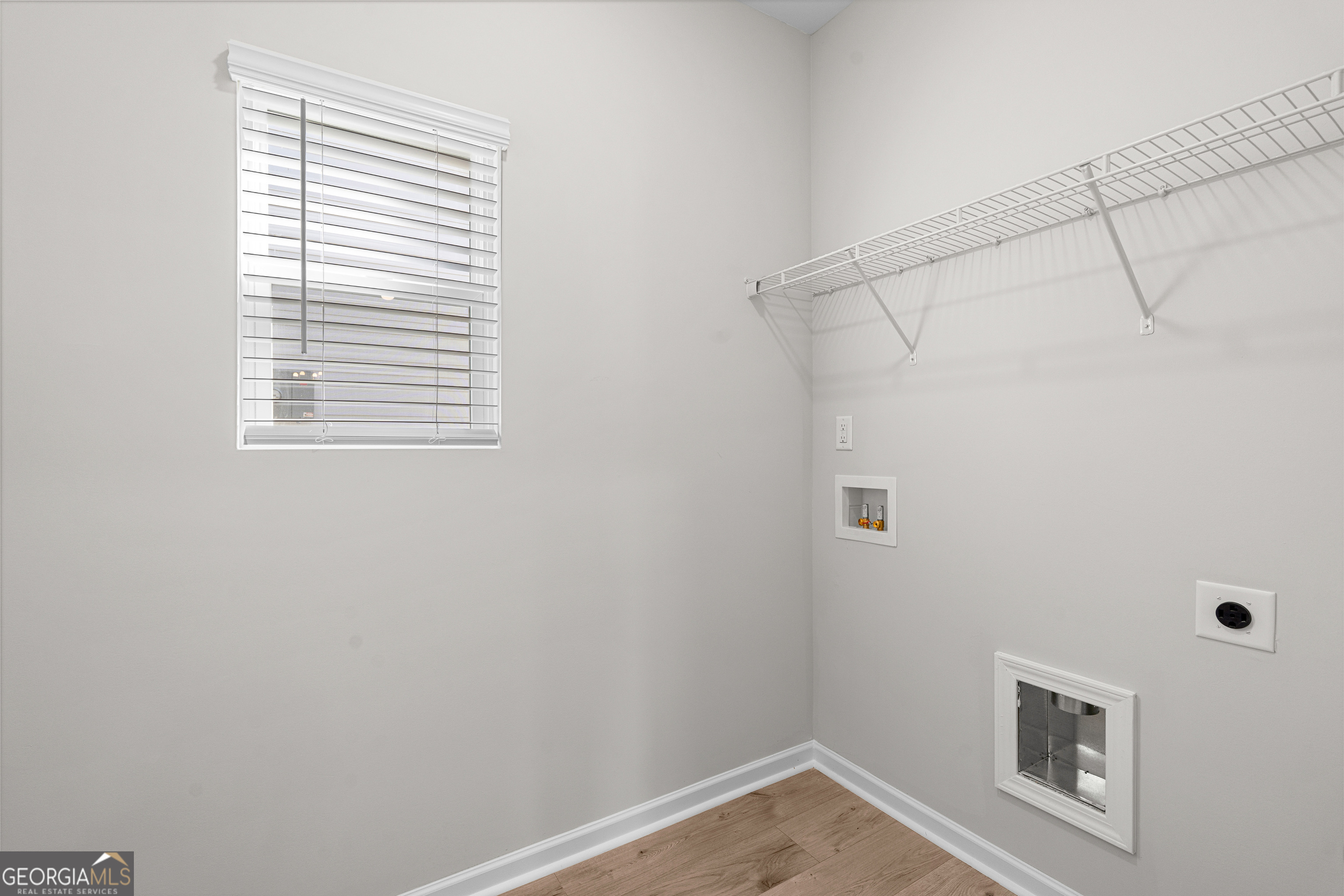 488 Charleston Place Property Photo 20