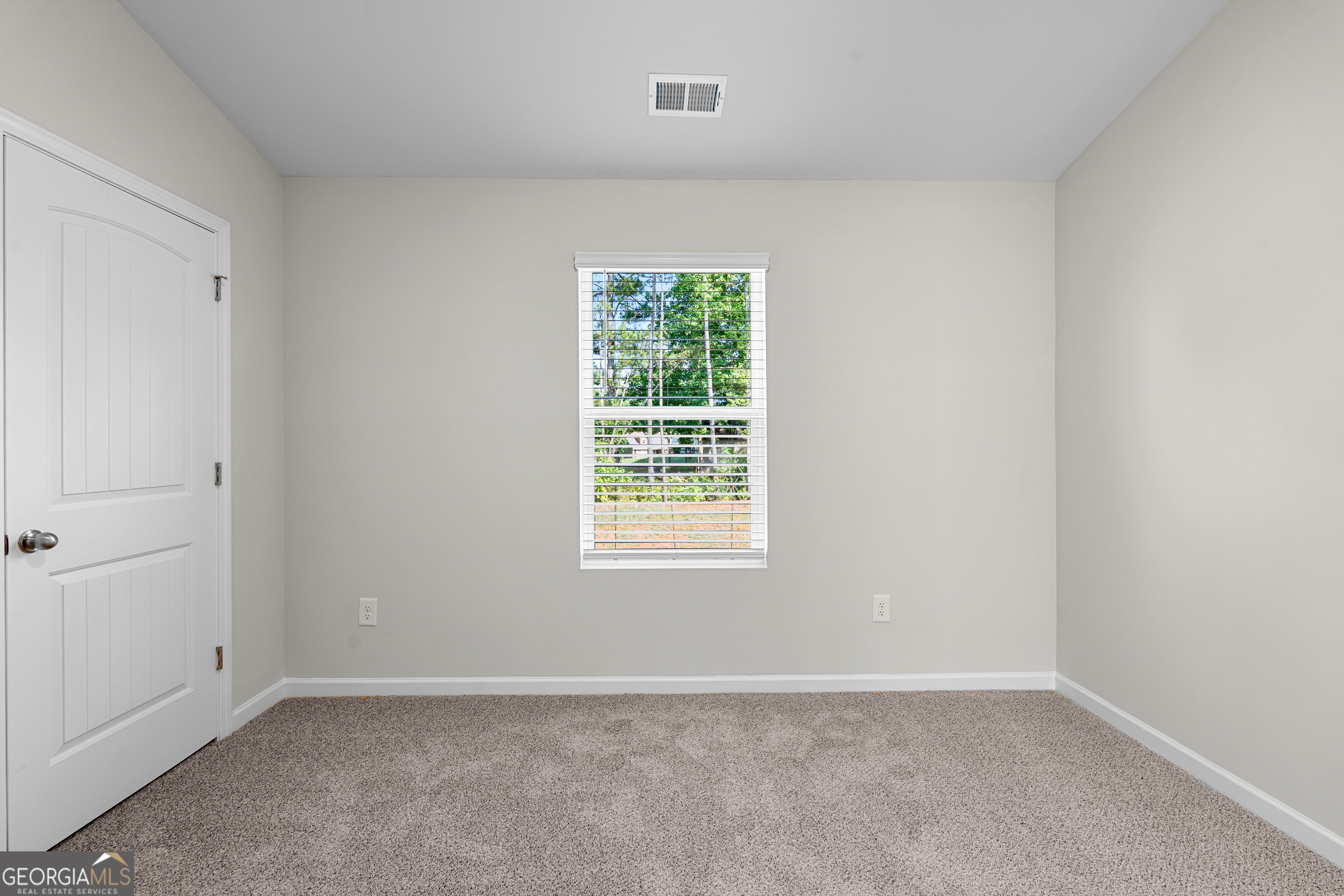 488 Charleston Place Property Photo 28
