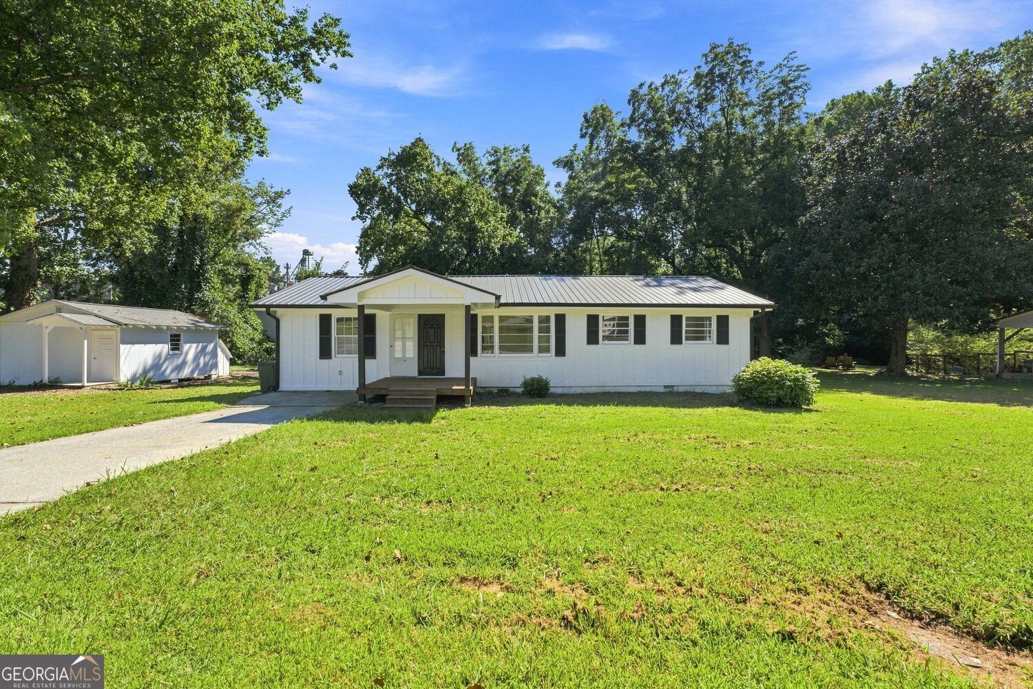 298 Faulkner Street Property Photo 3