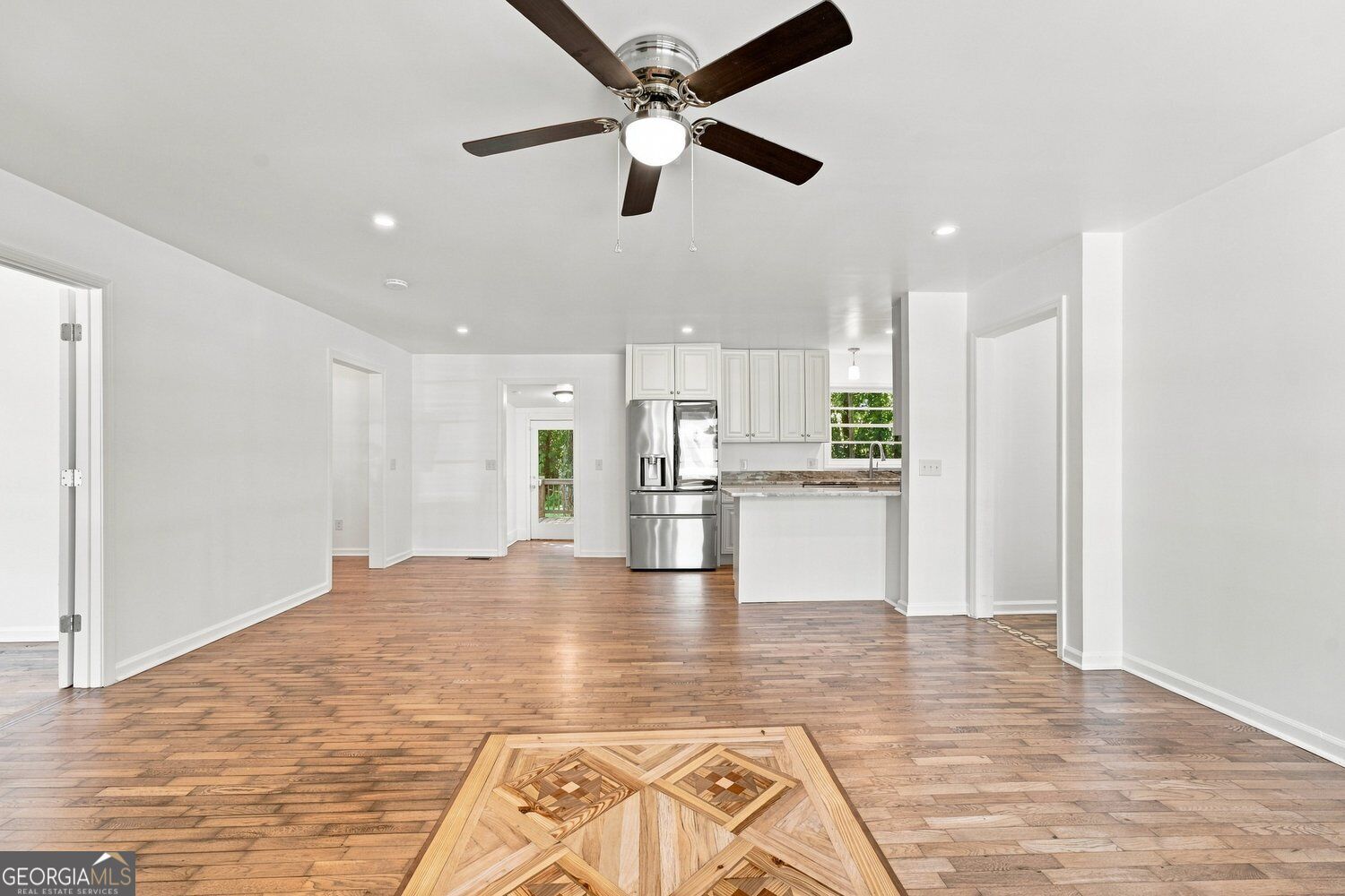 298 Faulkner Street Property Photo 8