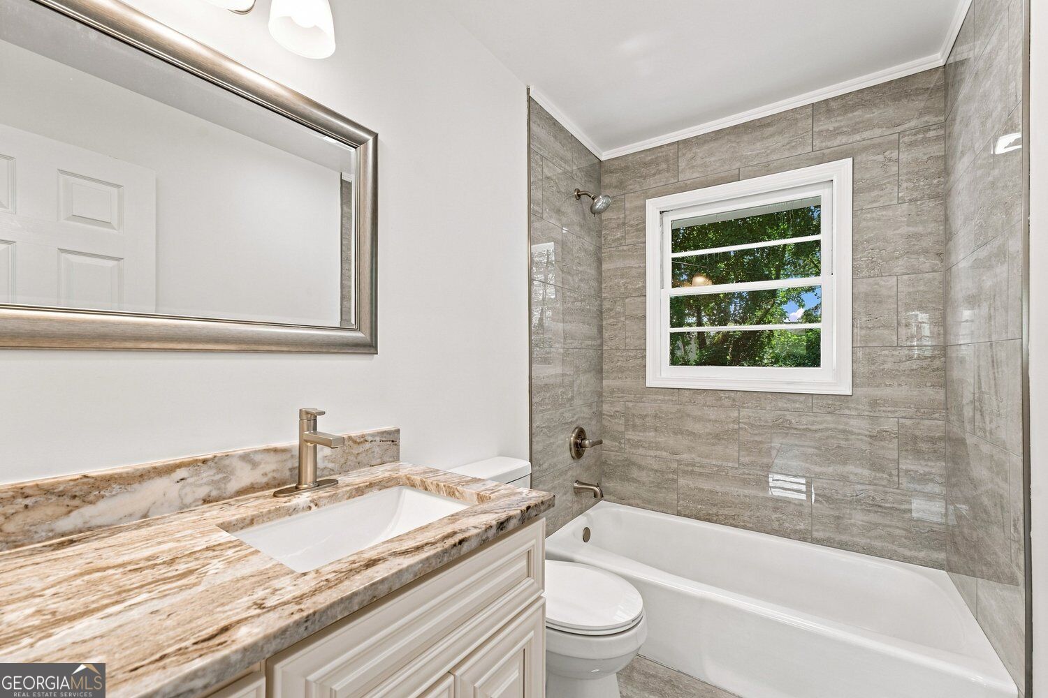 298 Faulkner Street Property Photo 22
