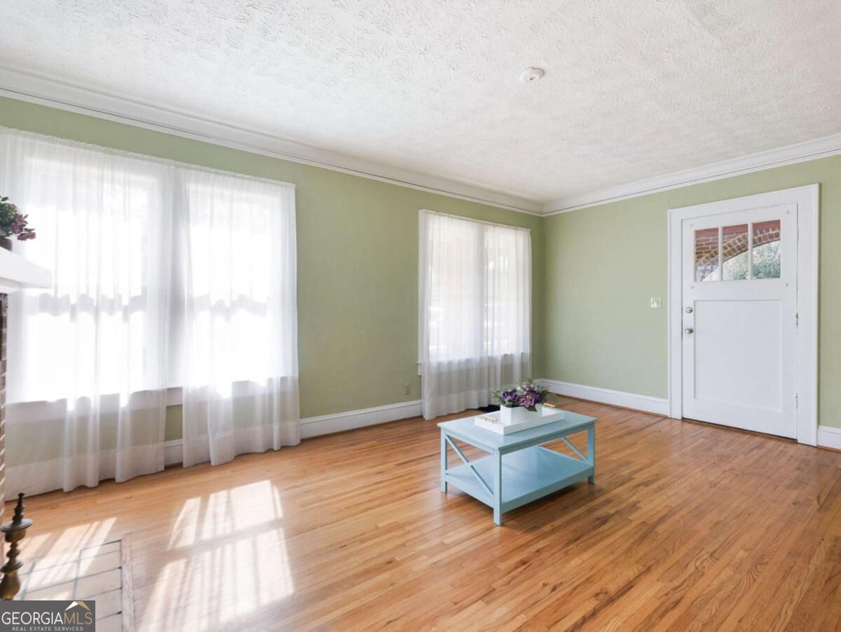 1391 Jefferson Avenue Property Photo 4