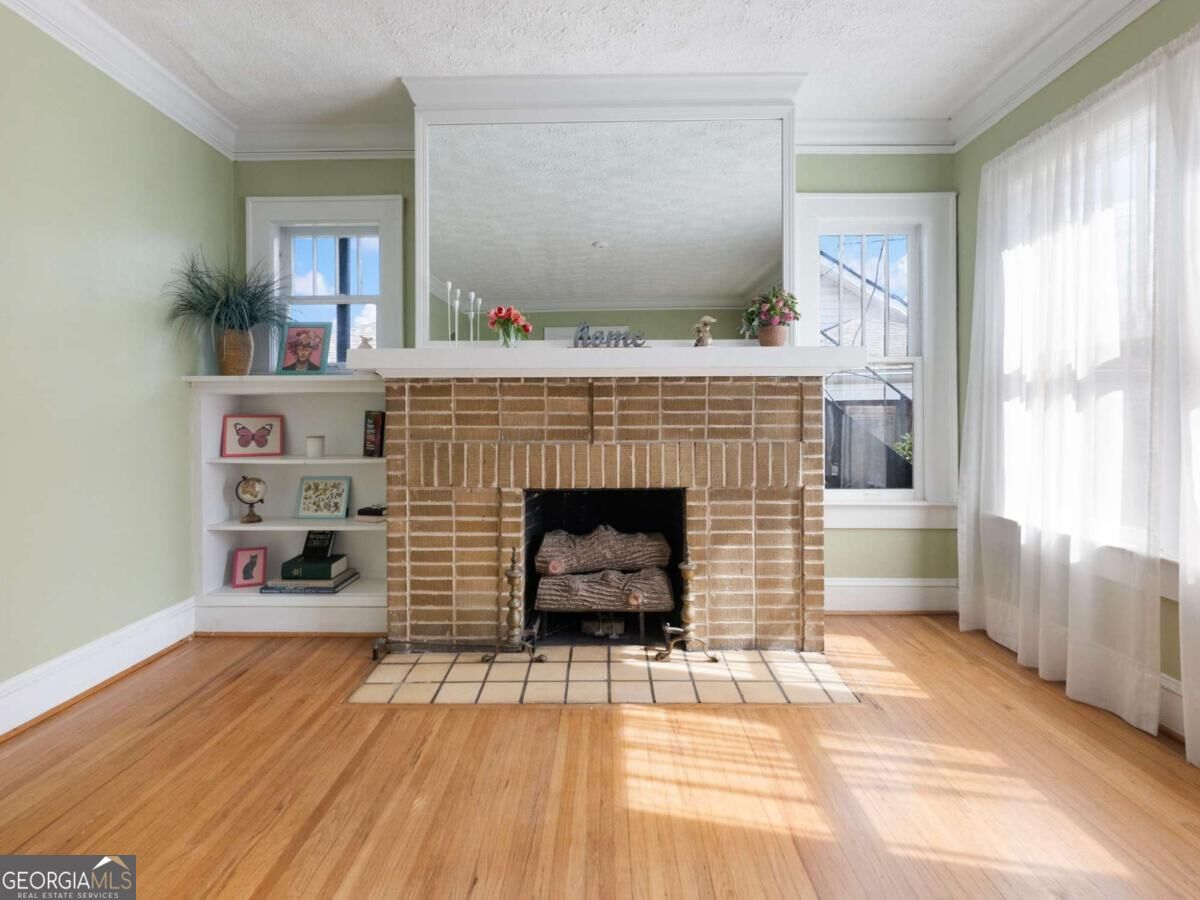 1391 Jefferson Avenue Property Photo 7