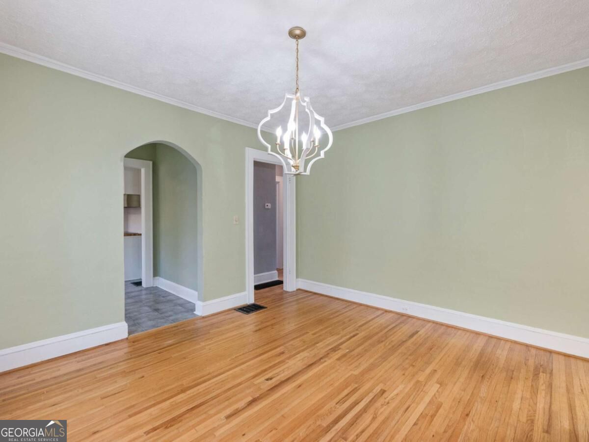 1391 Jefferson Avenue Property Photo 11