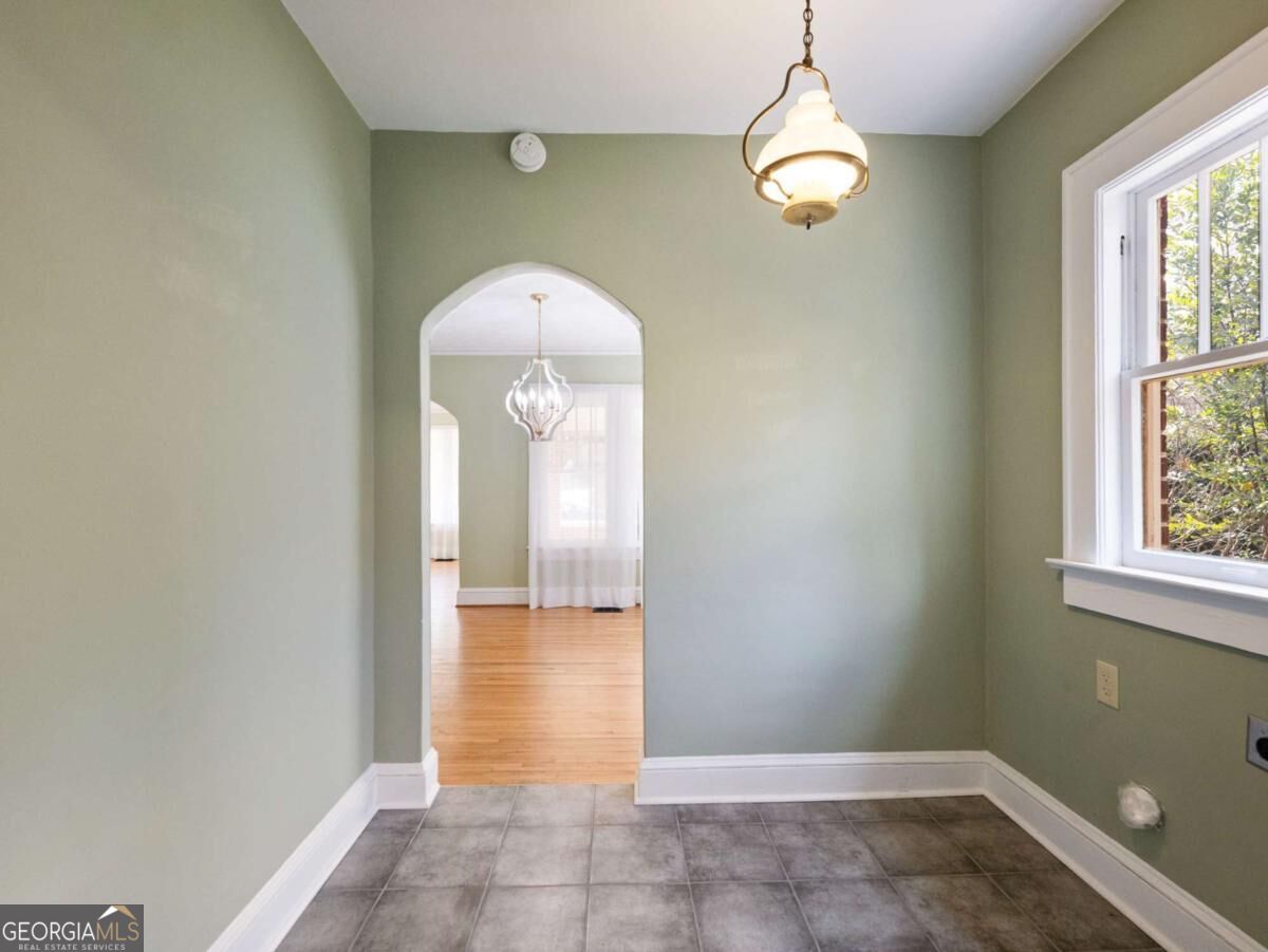 1391 Jefferson Avenue Property Photo 14