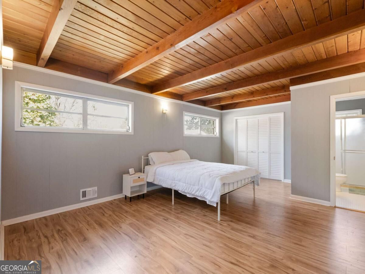 1391 Jefferson Avenue Property Photo 20