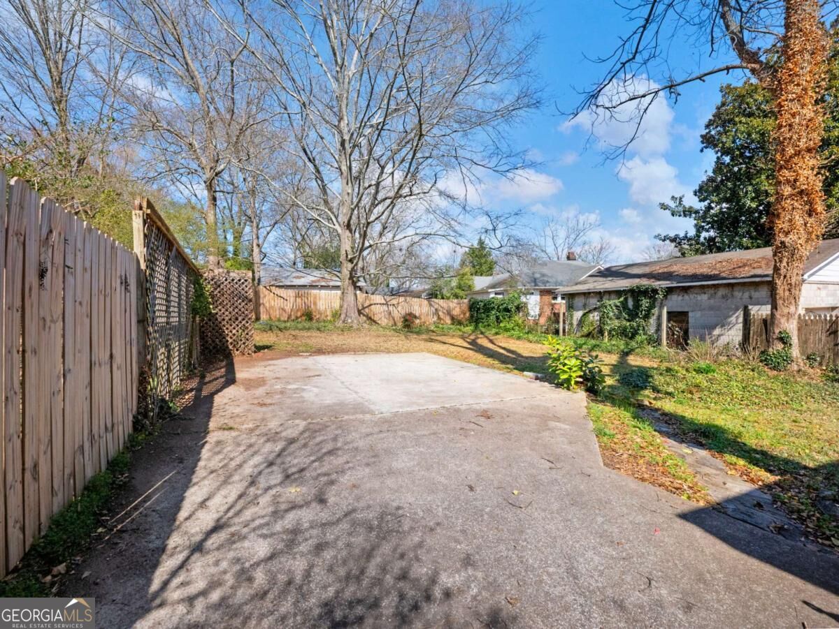 1391 Jefferson Avenue Property Photo 48