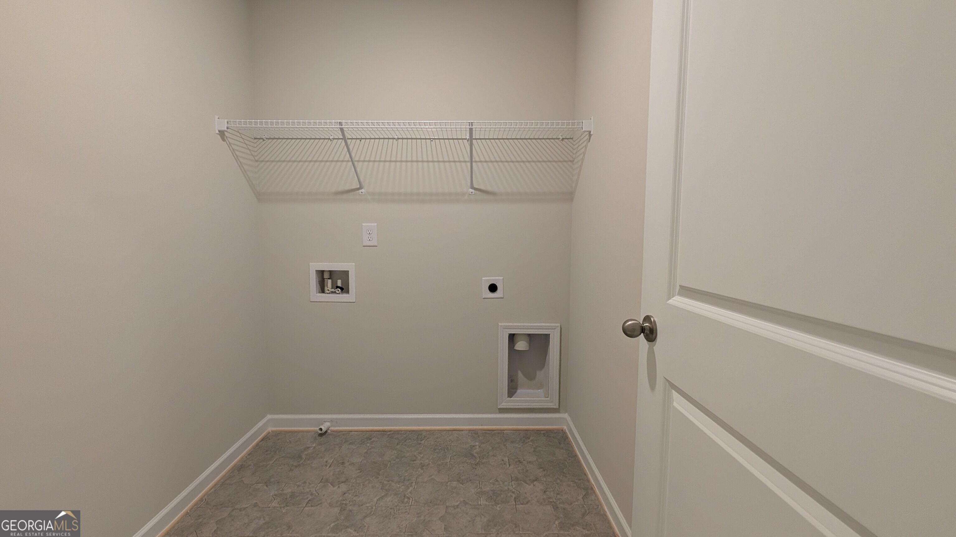 521 Hayes Lane Property Photo 13