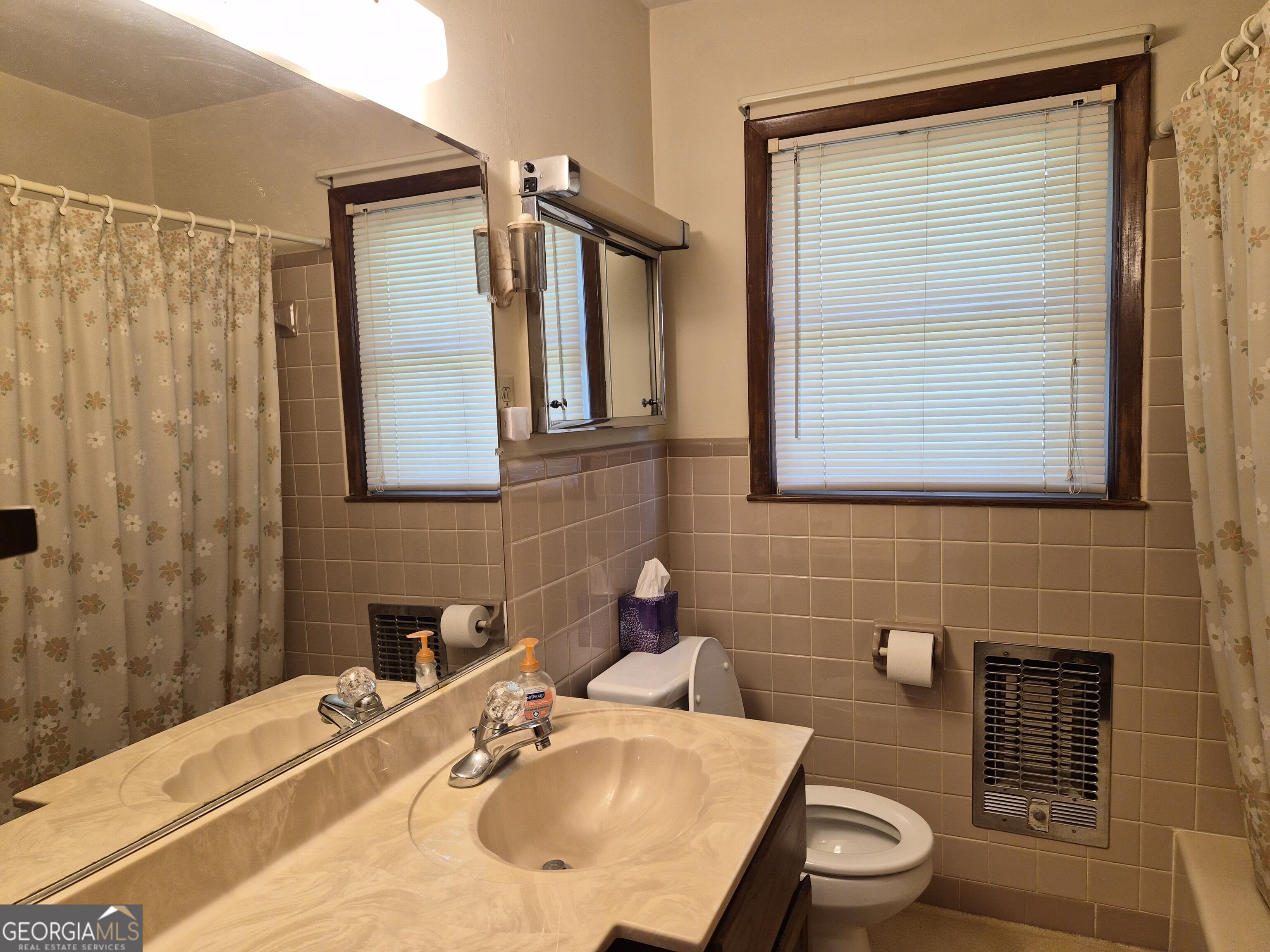 209 Self Street Property Photo 15