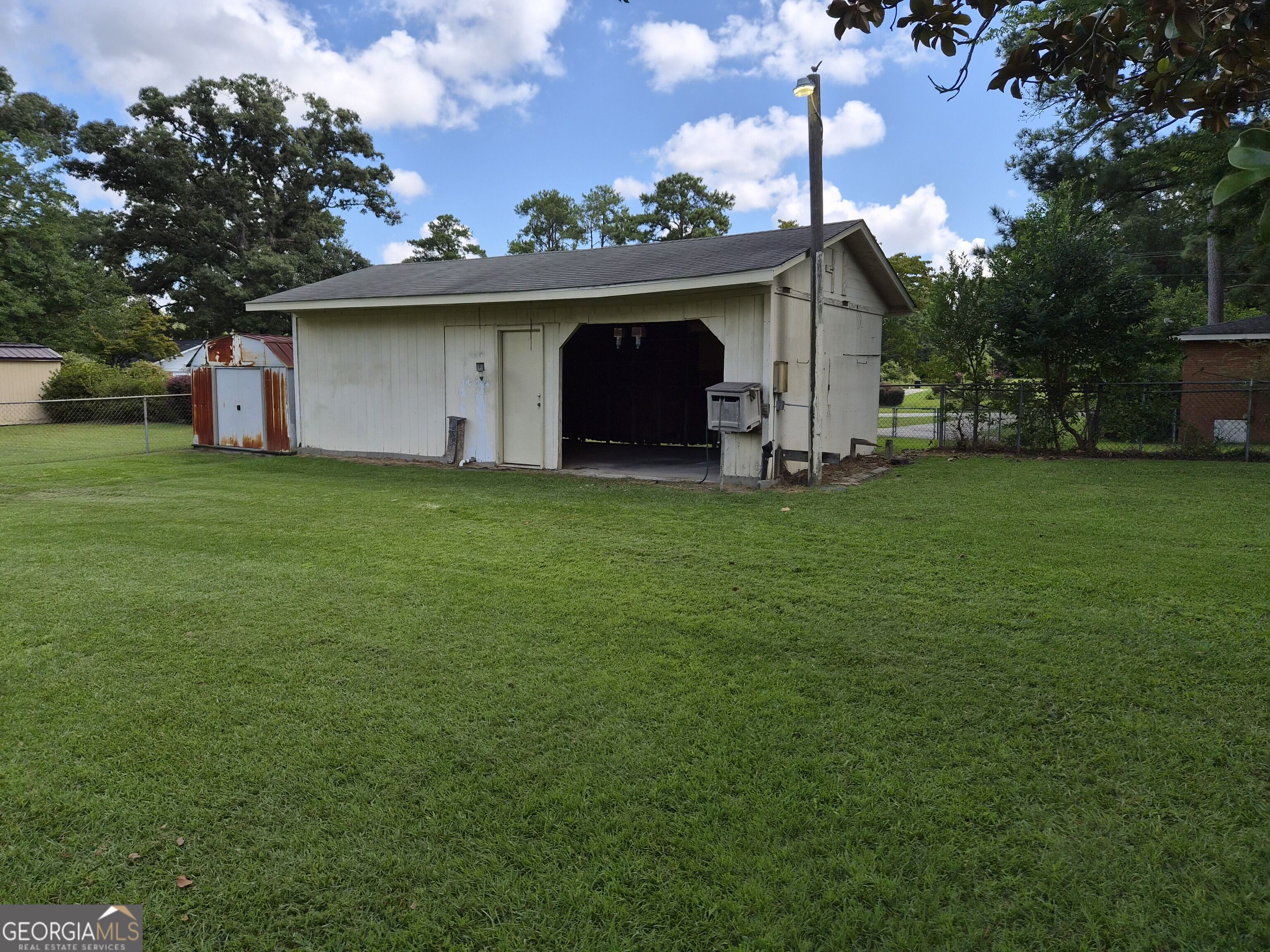 209 Self Street Property Photo 26