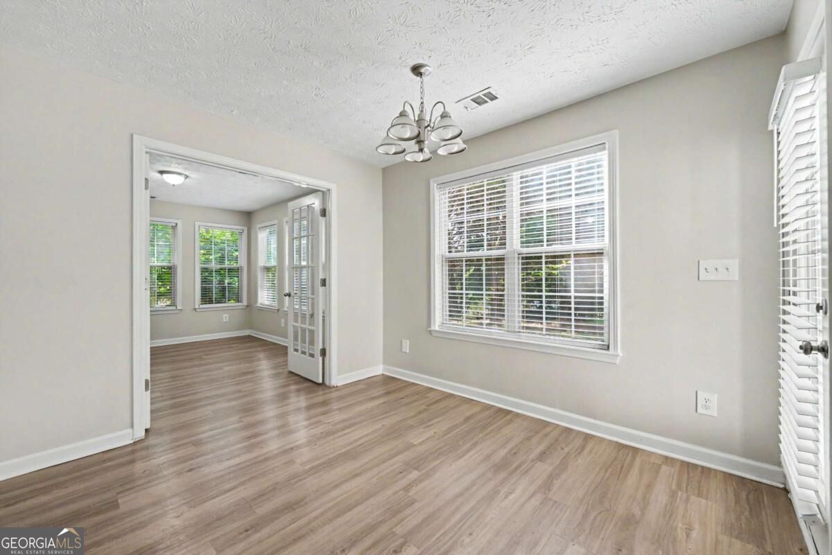 3367 Ridgemill Circle Property Photo 4