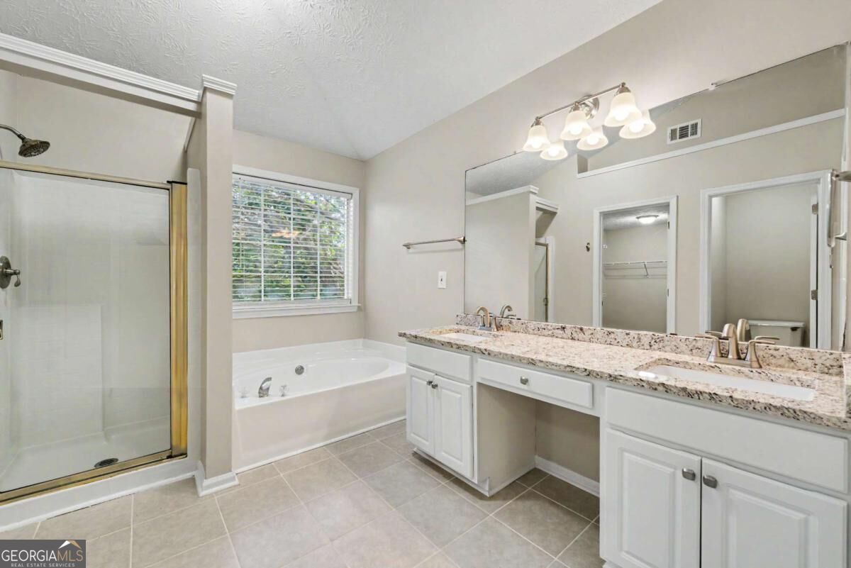 3367 Ridgemill Circle Property Photo 10
