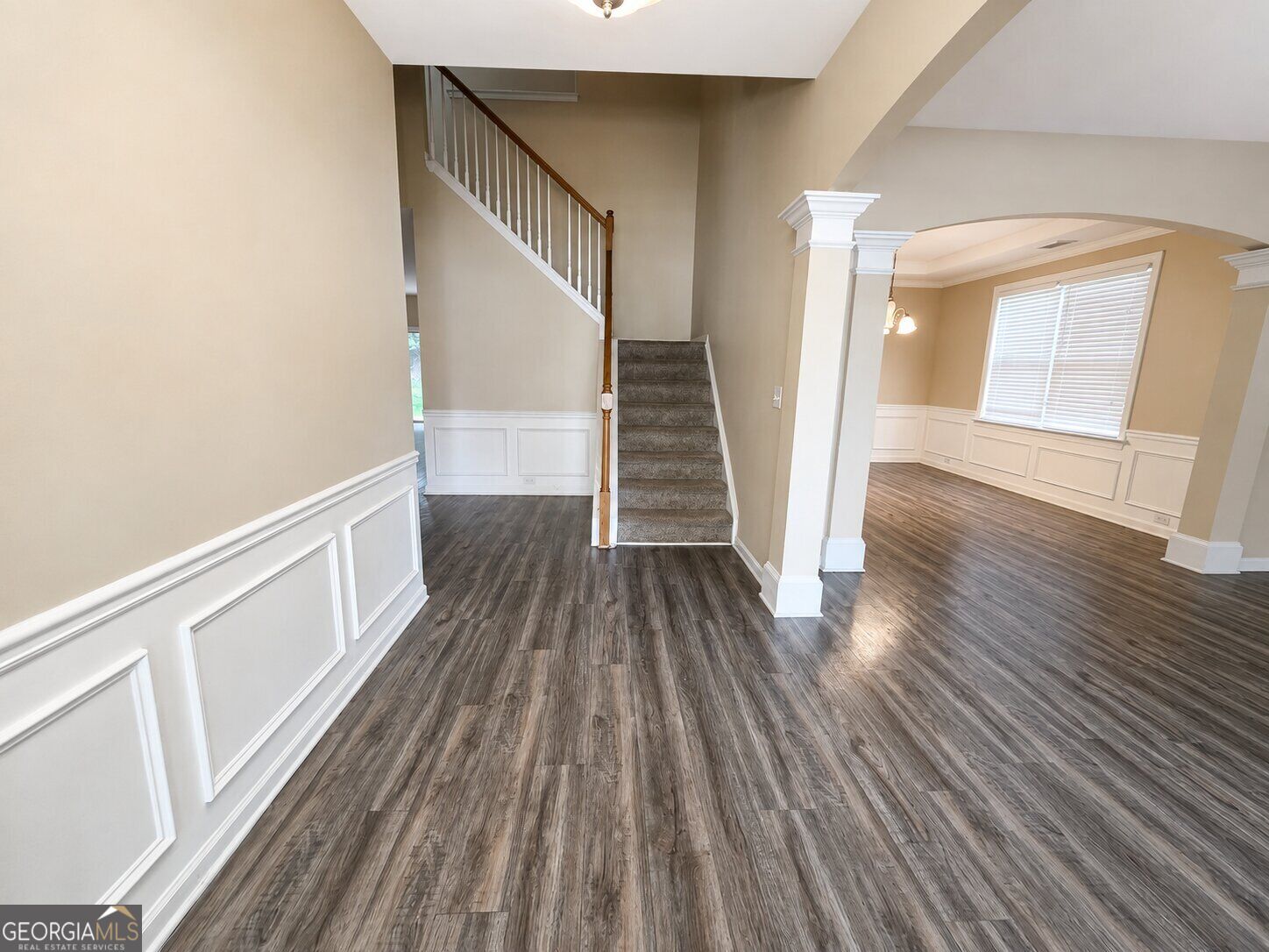 562 Preserve Park Drive Property Photo 2