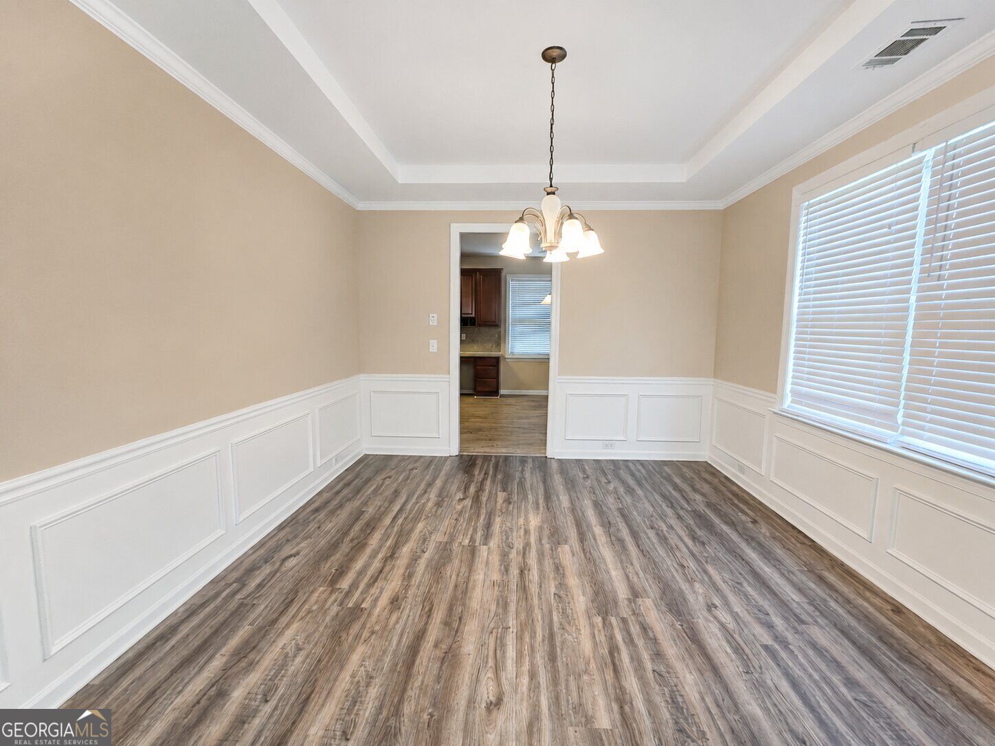 562 Preserve Park Drive Property Photo 4