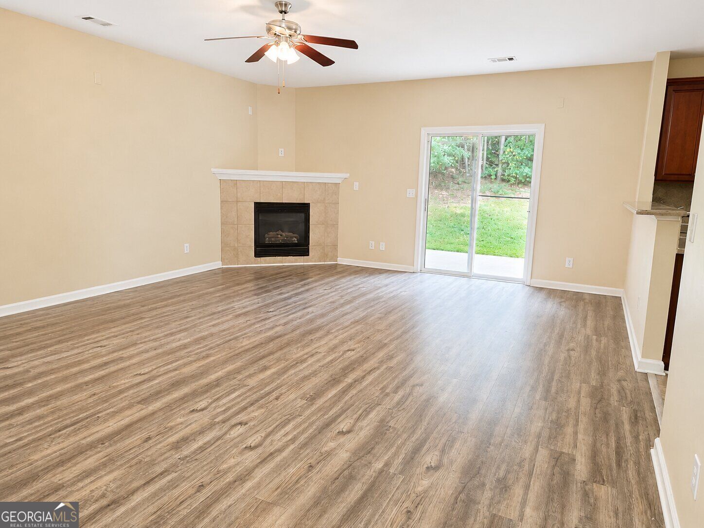 562 Preserve Park Drive Property Photo 12