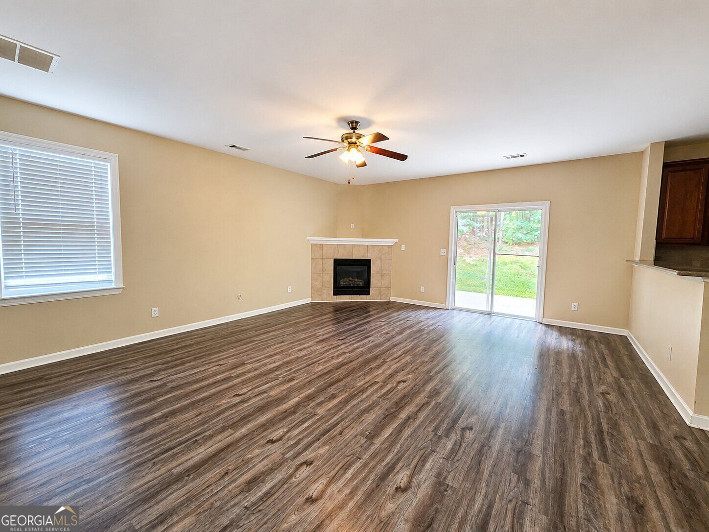 562 Preserve Park Drive Property Photo 13