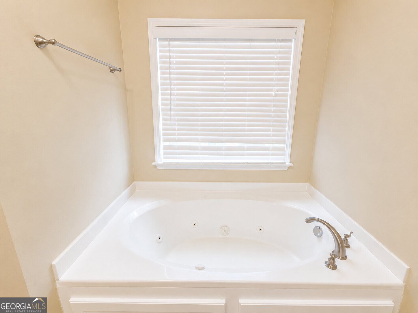 562 Preserve Park Drive Property Photo 21
