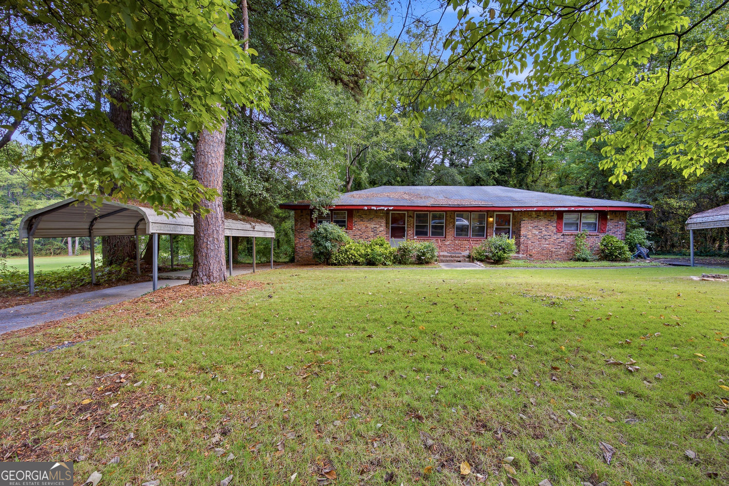 5571 Edith Street Property Photo 3