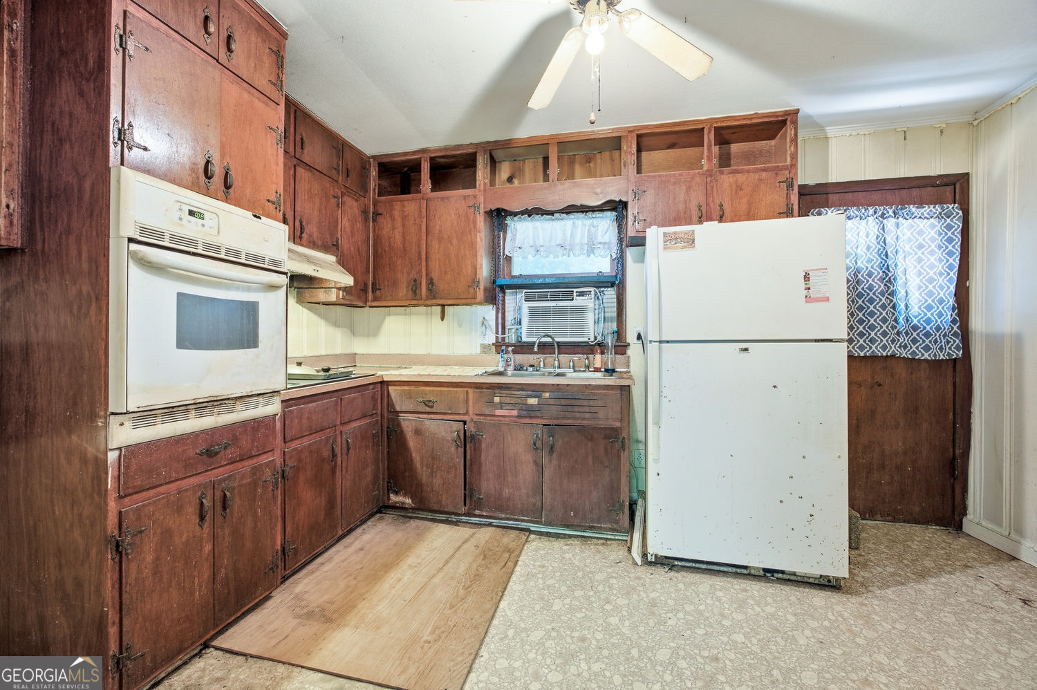5571 Edith Street Property Photo 19