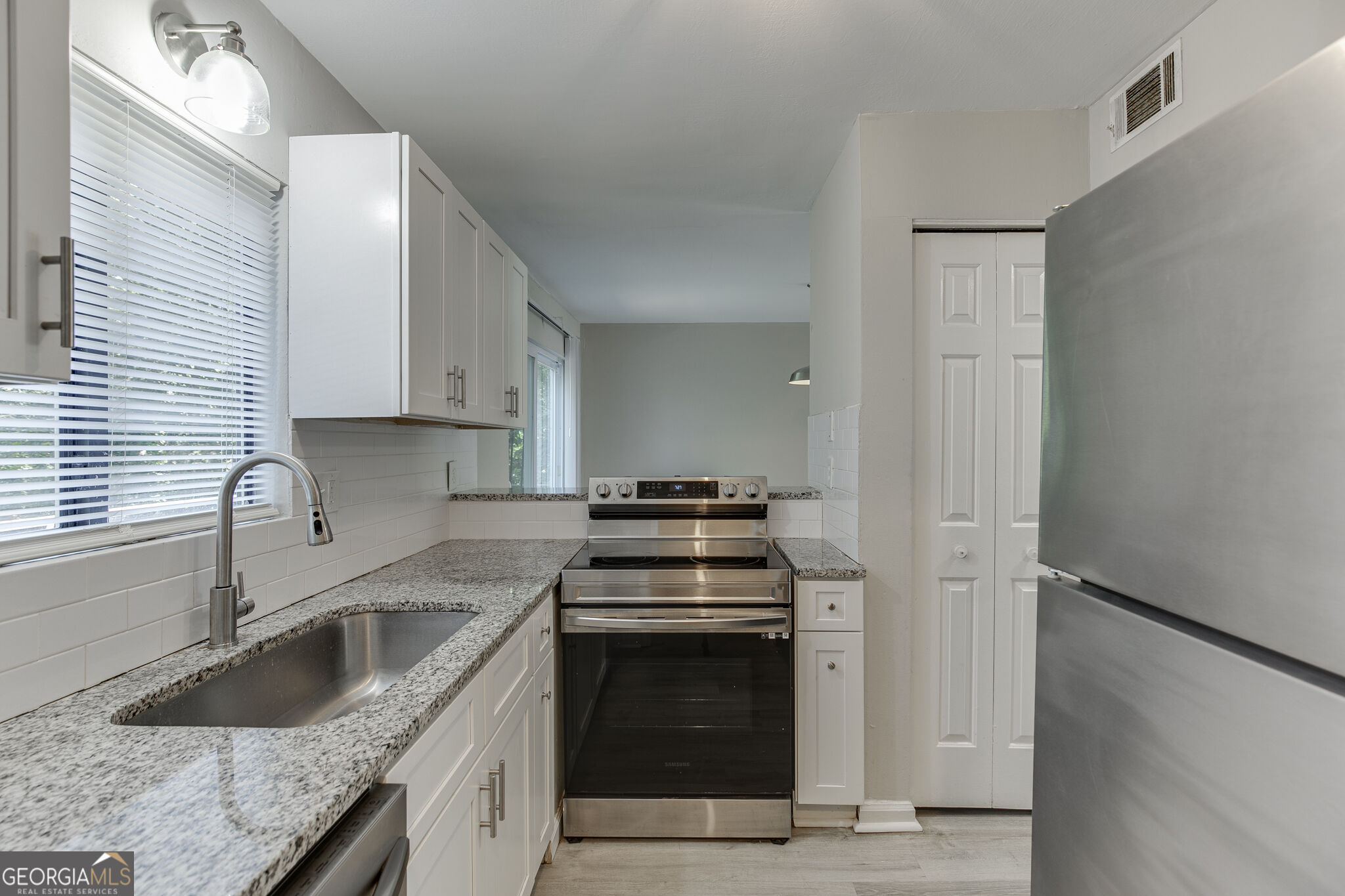 3932 Darryl Lane Property Photo 16