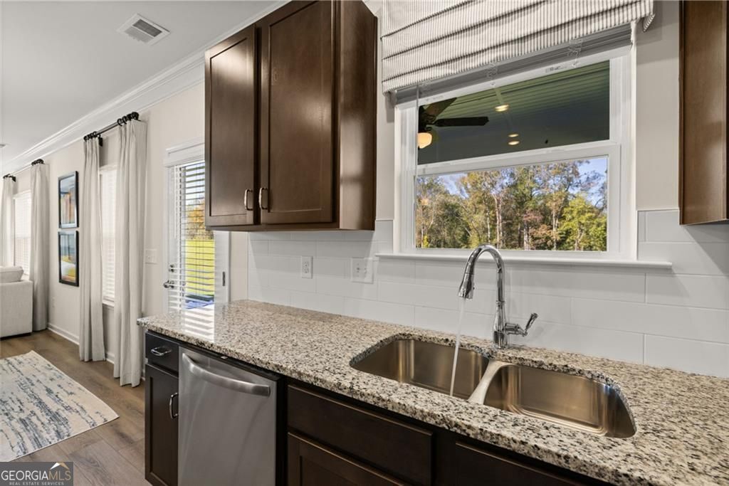 7745 Sandpiper Drive Property Photo 10