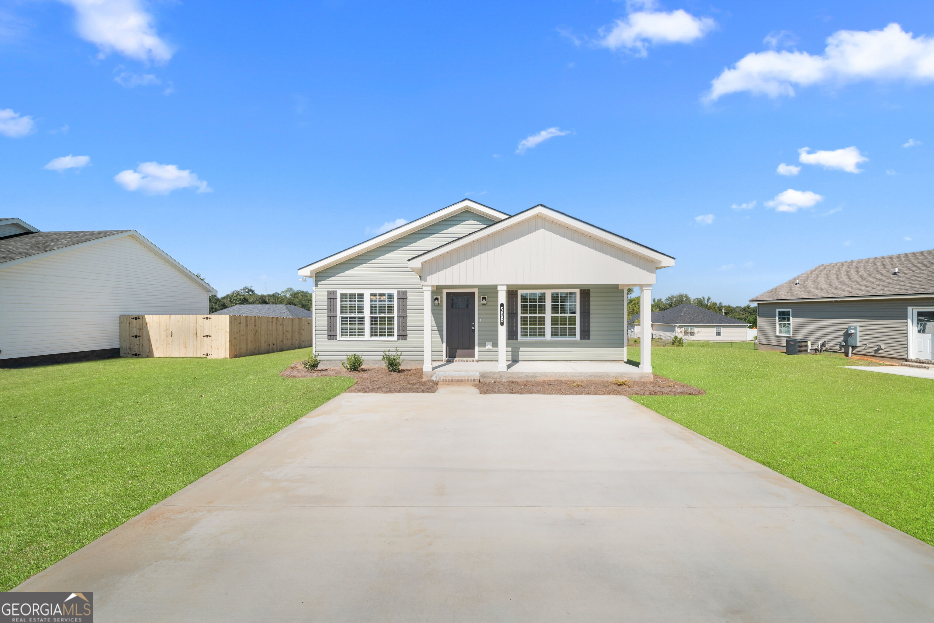 508 Nickies Way Property Photo 1