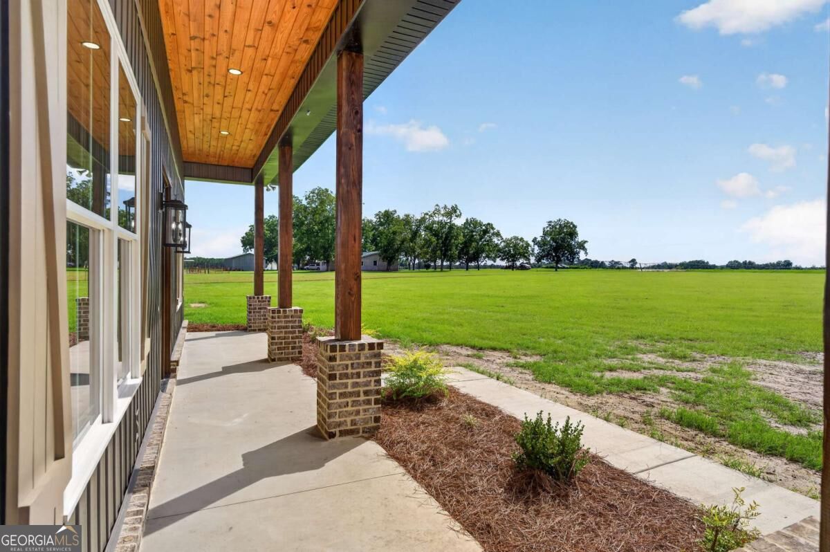 3634 Highway 121 Property Photo 5