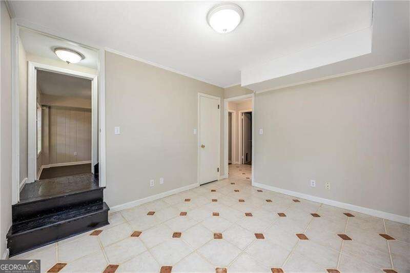 535 Valley Lane Property Photo 20