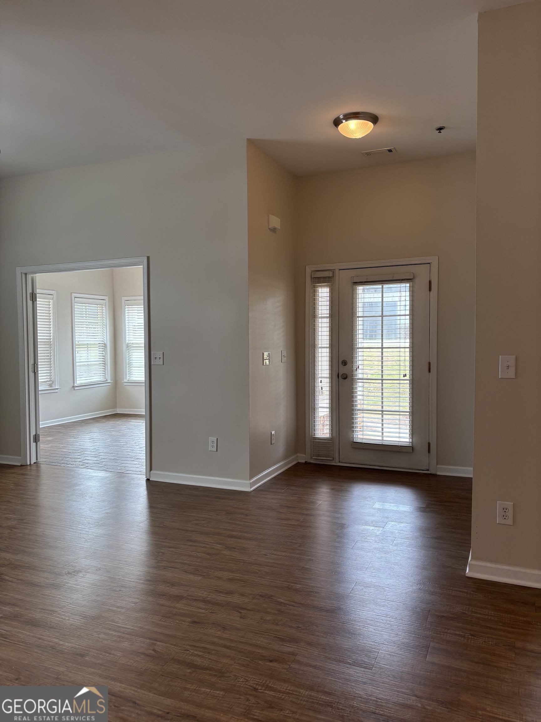 15 Covington Terrace Property Photo 8