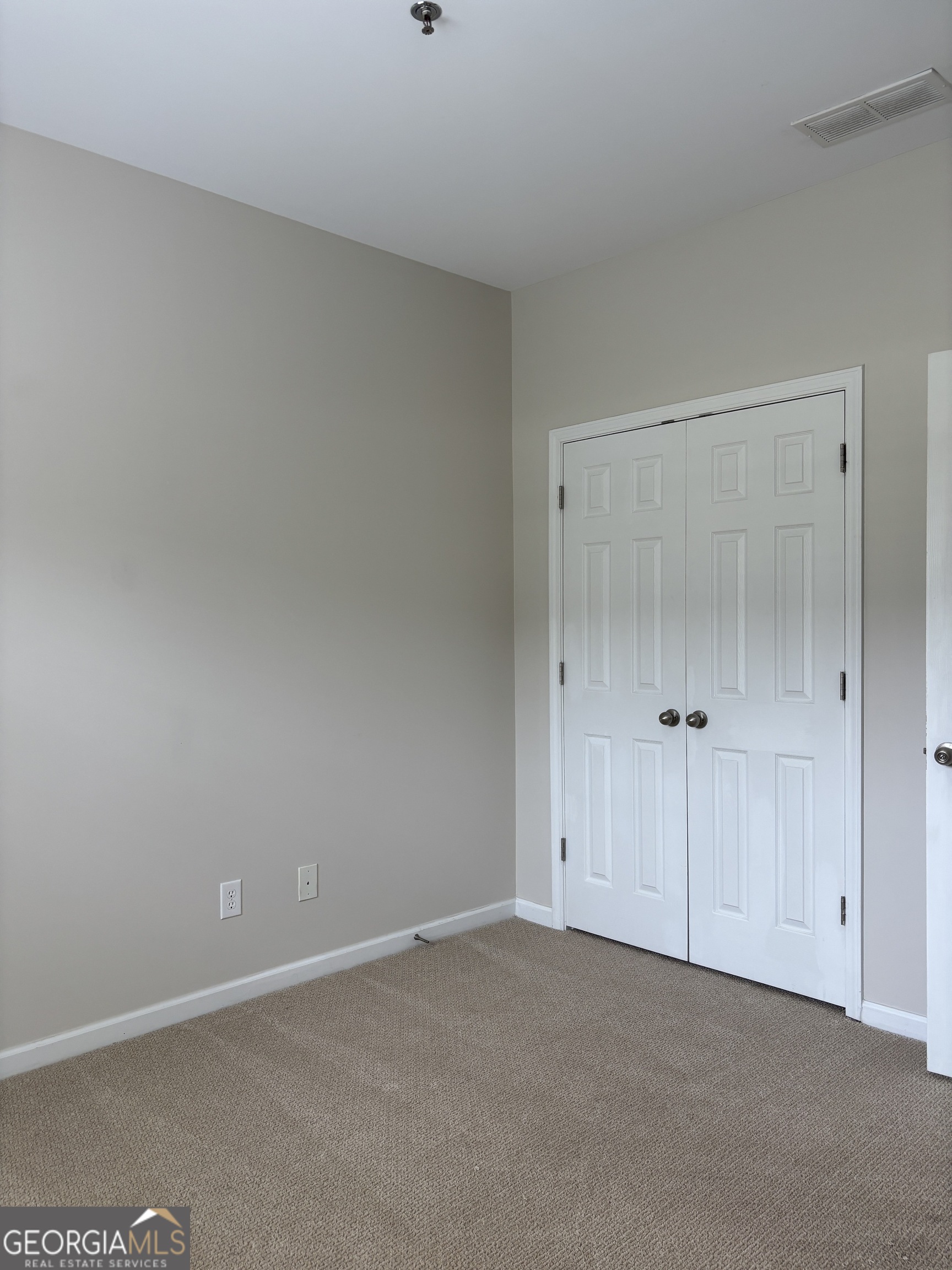 15 Covington Terrace Property Photo 11