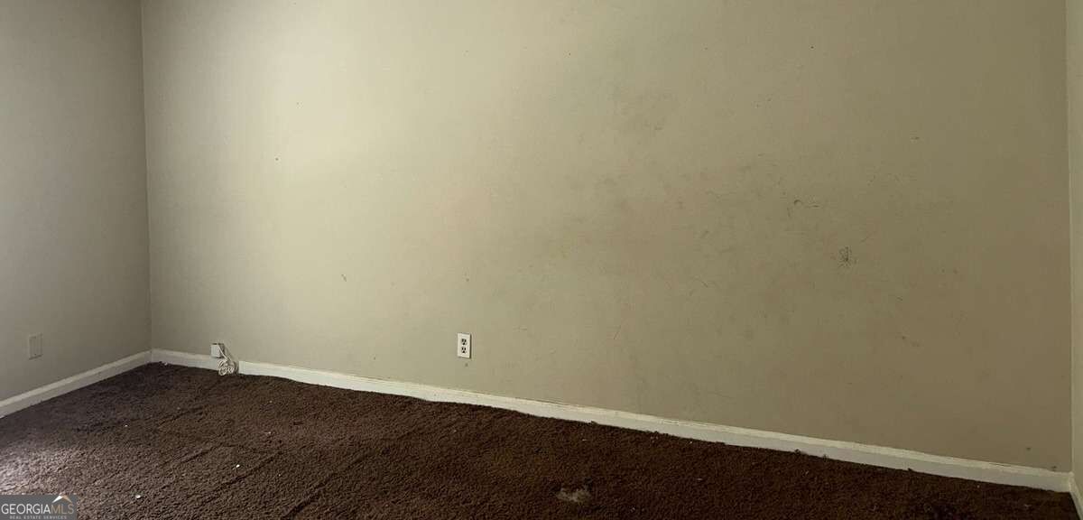 8571 Parkside Drive Property Photo 7