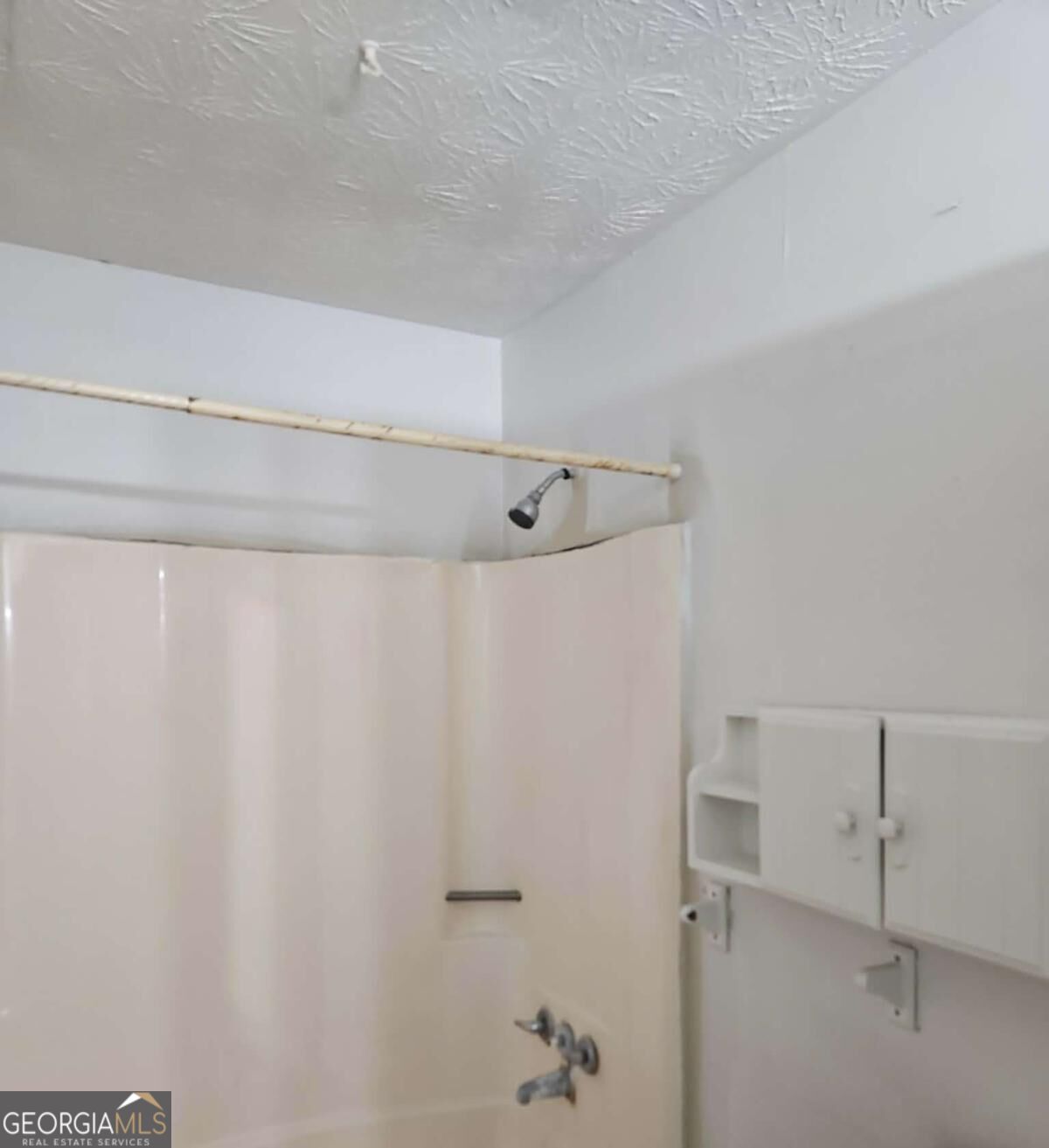 8571 Parkside Drive Property Photo 11