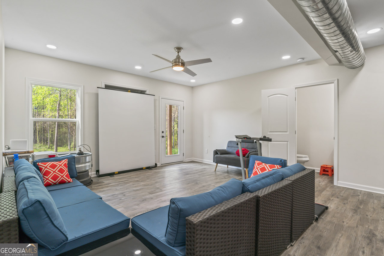 209 Shell Cove Property Photo 20