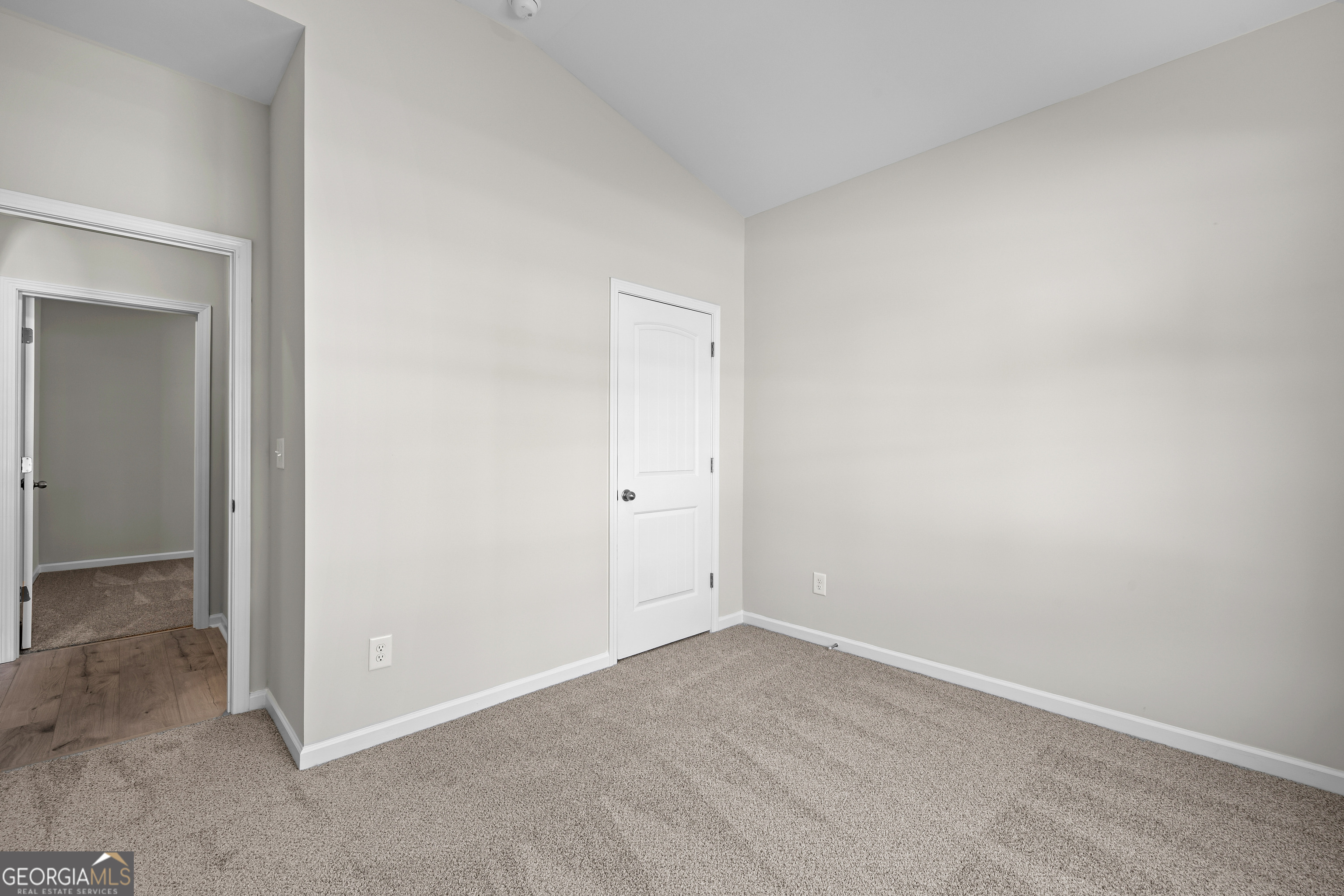 503 Charleston Place Property Photo 9
