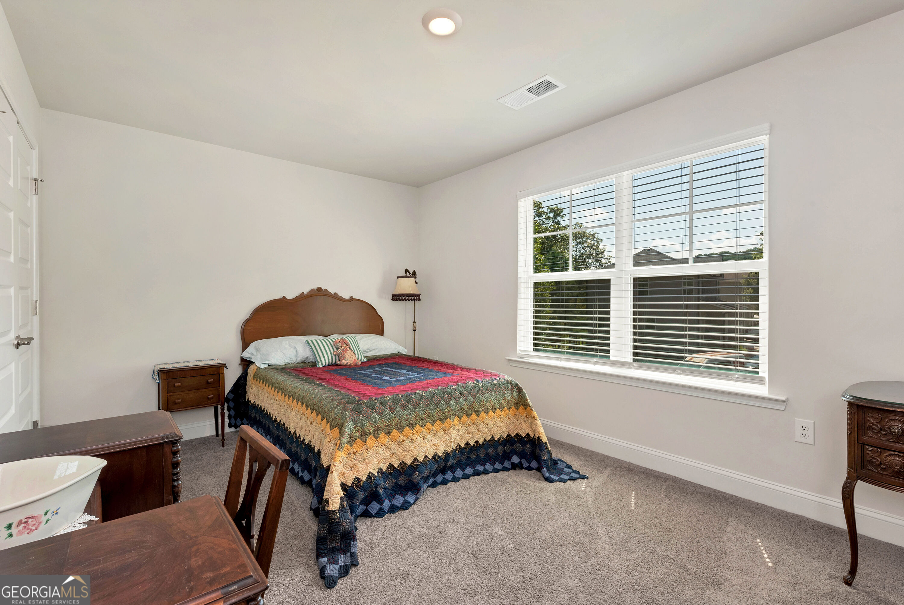 554 Wauka Property Photo 33