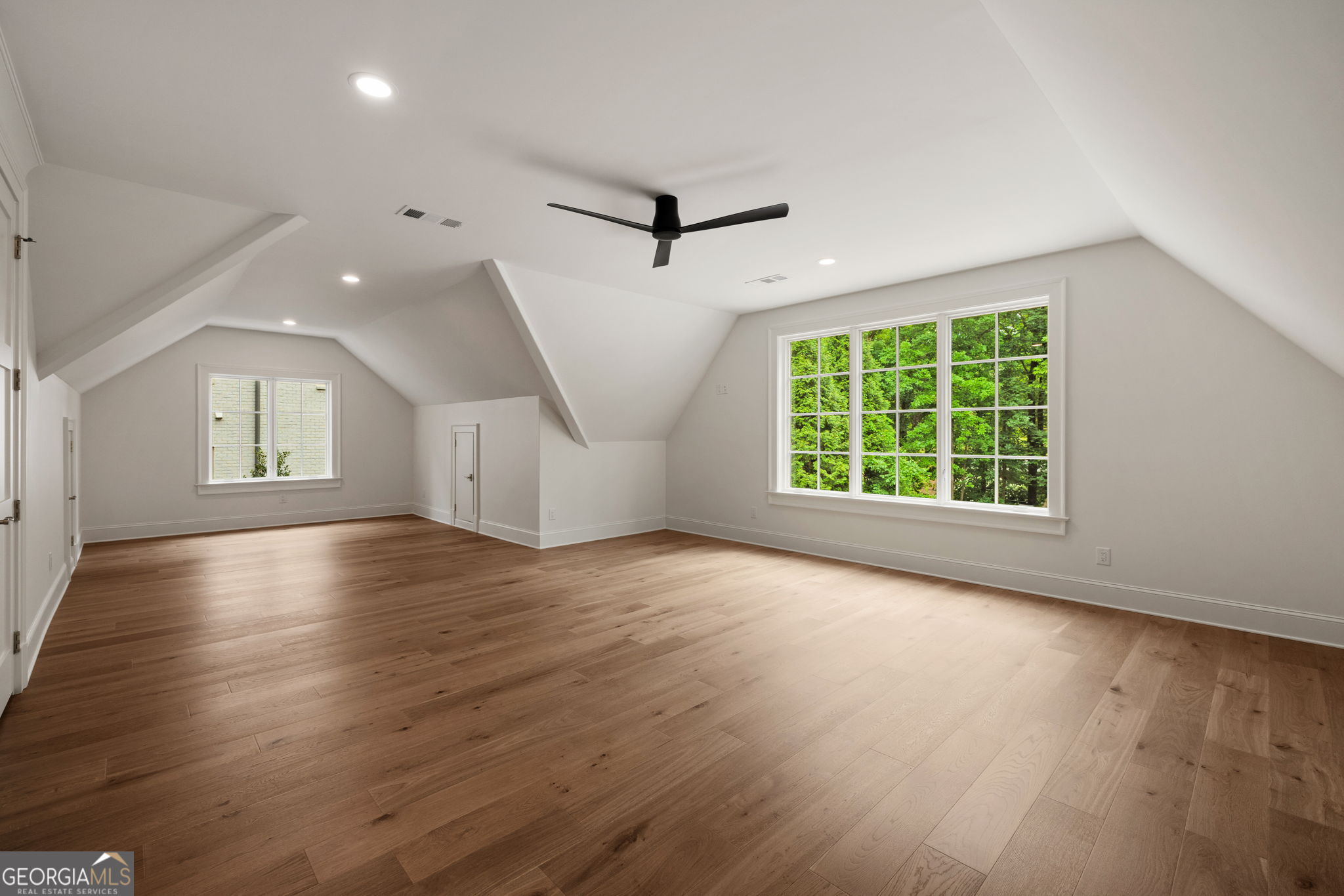 95 Blackland Road Nw Property Photo 18
